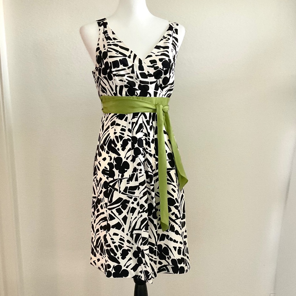 Ann Taylor Sleeveless Dress Silk Black White Size 8 Petite